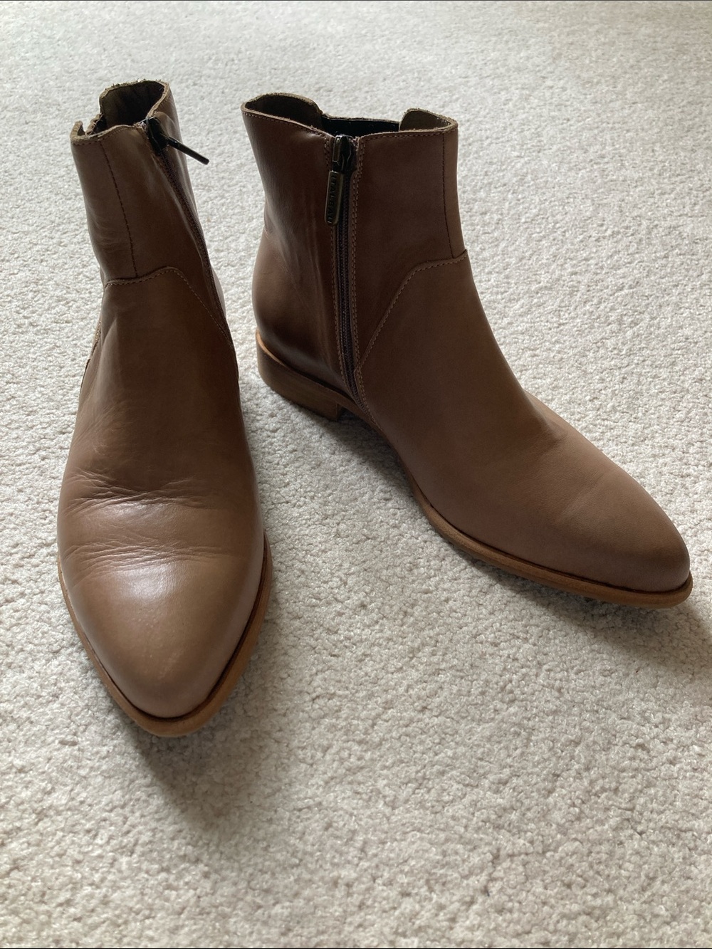 Italeau handmade leather booties